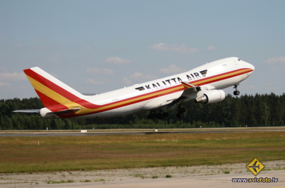 Boeing 747-4HQF/ER