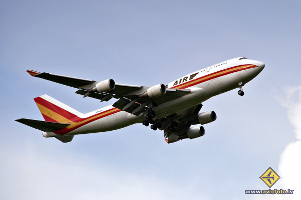 Boeing 747-446(BCF)