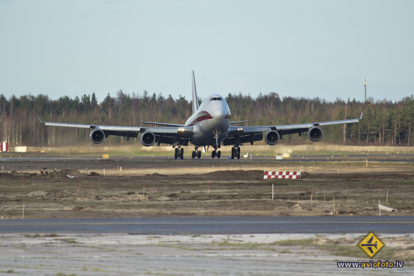 Boeing 747-4H6M(BCF)
