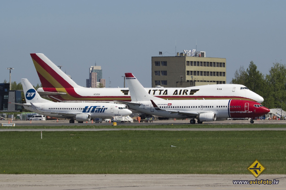 Boeing 747-4HQF/ER