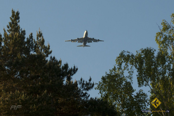 Boeing 747-428M(BCF)