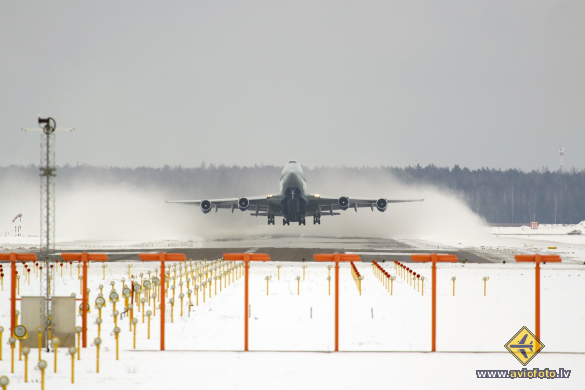 Boeing 747-428M(BCF)