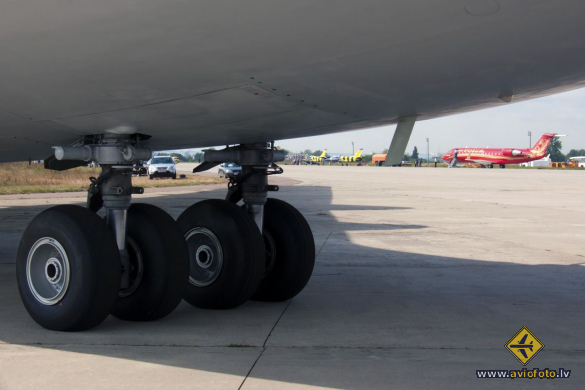 Antonov An-124-100 Ruslan