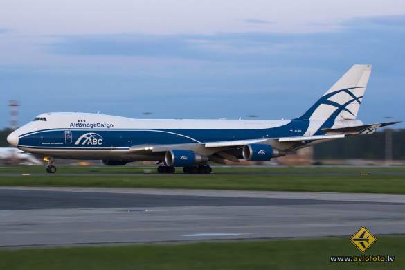 Boeing 747-46NF/ER/SCD