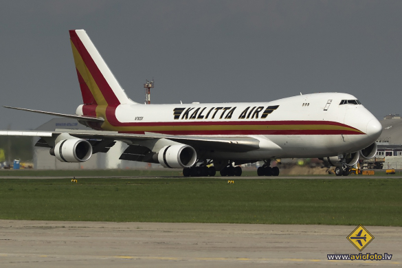 Boeing 747-4HQF/ER