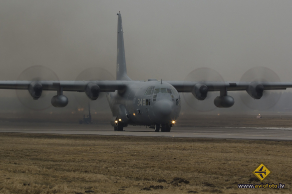 Lockheed Martin KC-130T Hercules (L-382)