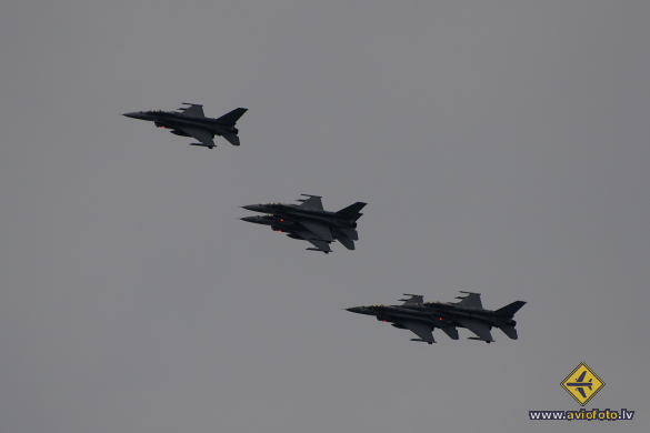 Lockheed Martin F-16D Fighting Falcon