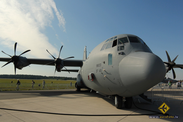 Lockheed Martin C-130J-30 Hercules (L-382)