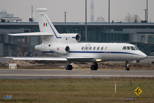 Dassault Falcon 50