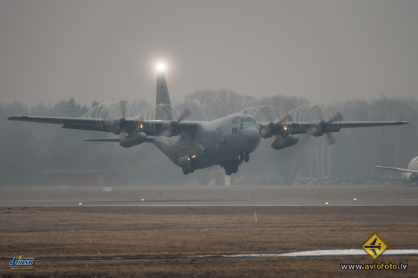 Lockheed Martin KC-130T Hercules (L-382)