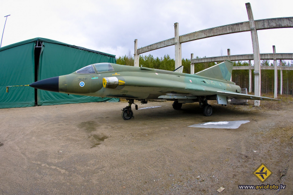 Saab J-35 Drakken