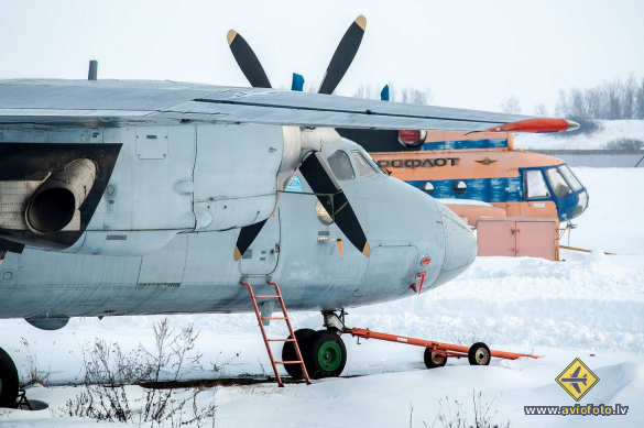 Antonov An-26B