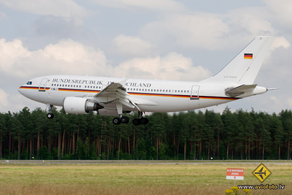Airbus A310-304