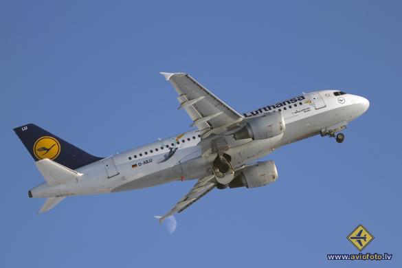Airbus A319-114