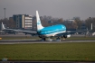 Boeing 737-8K2