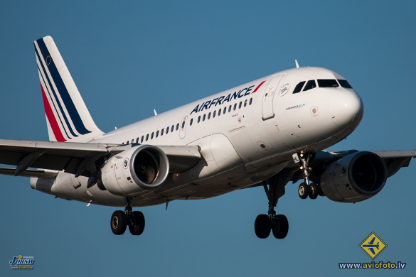Airbus A319-111