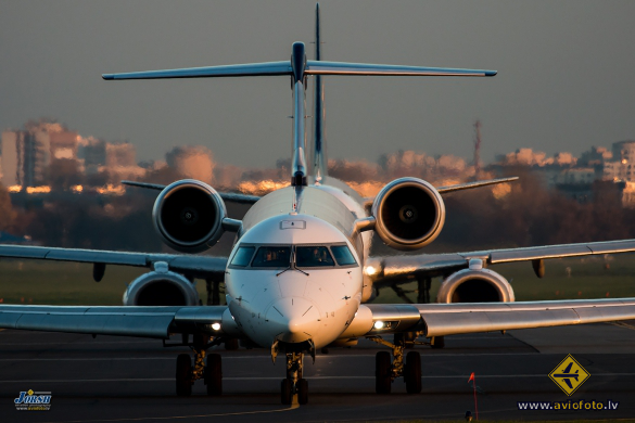 Bombardier CRJ-900ER (CL-600-2D24)