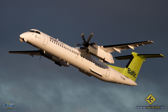 Bombardier DHC-8-402 Q400
