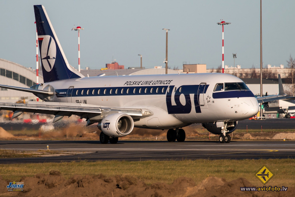 Embraer 175LR (ERJ-170-200LR)