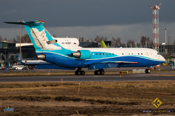 Yakovlev Yak-42D
