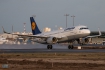Airbus A320-214