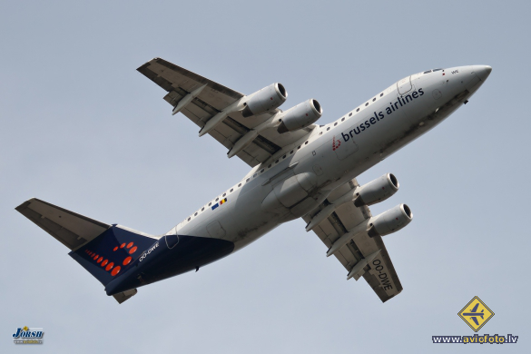 BAE Systems Avro 146-RJ100