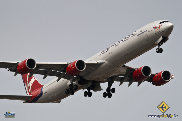 Airbus A340-642