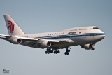 Boeing 747-4J6