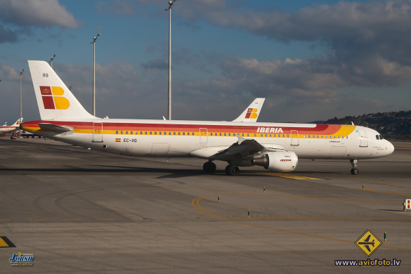 Airbus A321-211