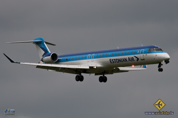 Bombardier CRJ-900ER (CL-600-2D24)