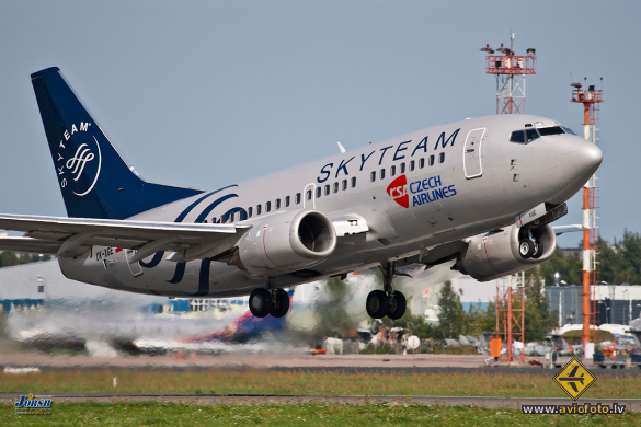 Boeing 737-55S