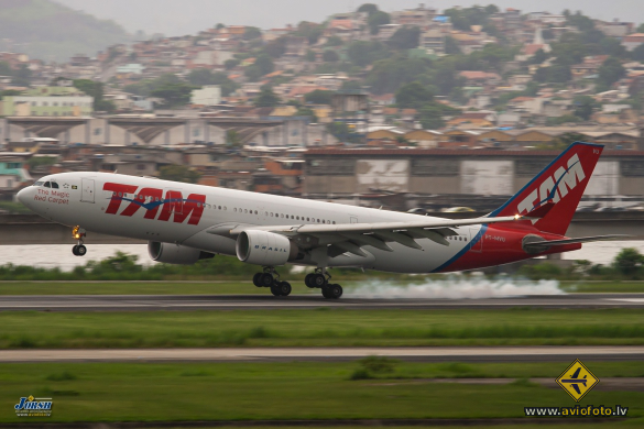 Airbus A330-223