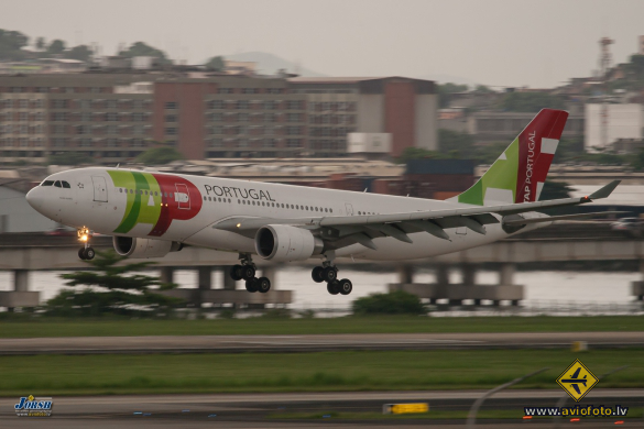 Airbus A330-202