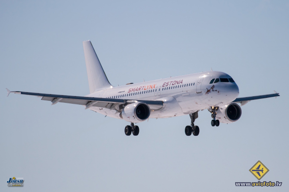 Airbus A320-214