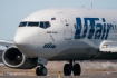 Boeing 737-524