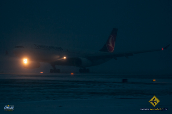 Airbus A330-343X