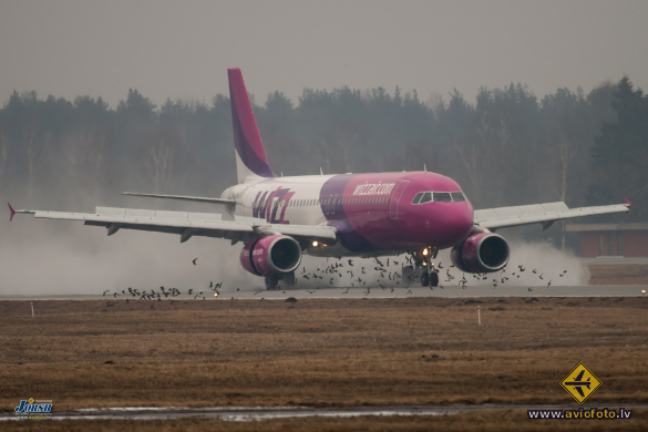 Airbus A320-232