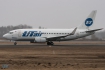 Boeing 737-524