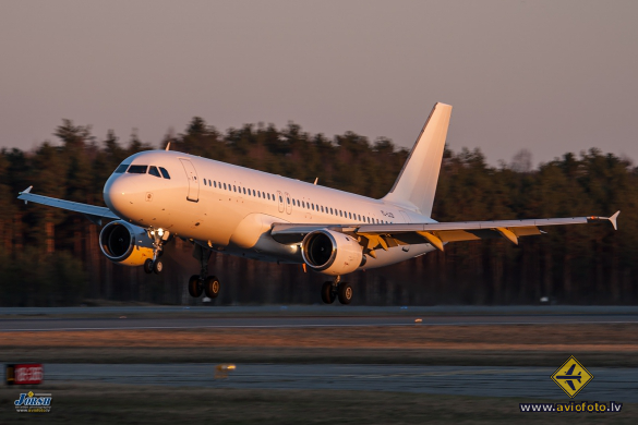 Airbus A320-211