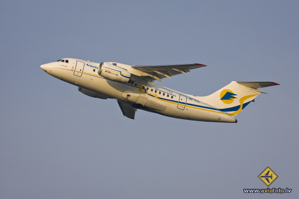 Antonov An-148-100V