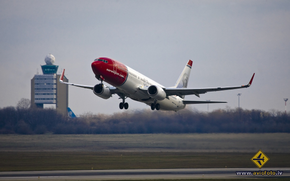 Boeing 737-8FZ