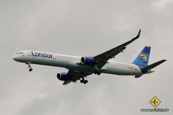 Boeing 757-330