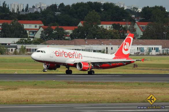 Airbus A320-214