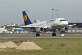 Airbus A319-114