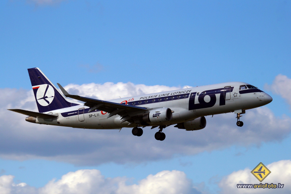 Embraer 175LR (ERJ-170-200LR)