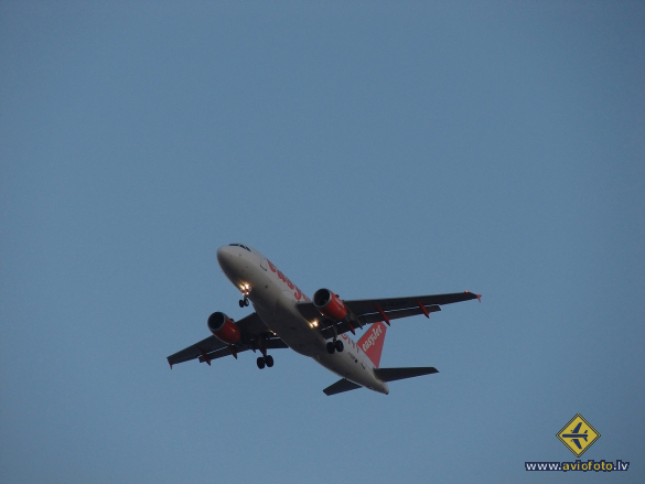 Airbus A319-111