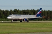 Airbus A320-214
