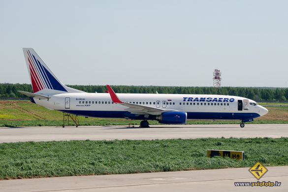 Boeing 737-8K5