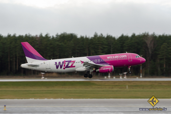Airbus A320-232