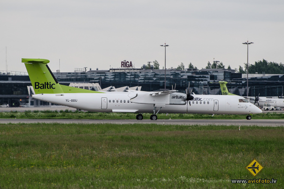Bombardier DHC-8-402 Q400